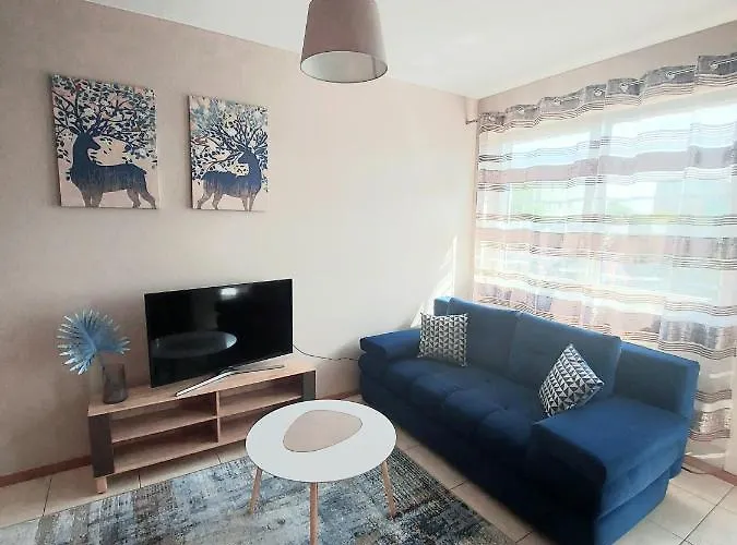 Modlinska Apartments